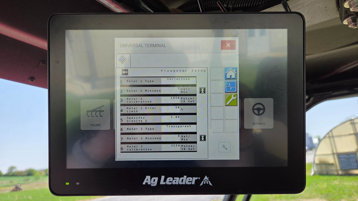 PUweeds's tweet photo. 🎶Calibrate, good times, c'mon!🎶 Calibration is important for all sprayers, even those that are flow controlled. Rather than adjusting pressure or speed though, we need to change the flow meter calibration number directly (pictured) or by entering measured output. #PUweeds https://t.co/v96iBxOzpd