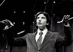 InMemoriamX's tweet image. RIP Michael Tilson Thomas, Conductor &amp;amp; Composer
New World, San Francisco, London Symphony Orchestras
Keeping Score, Great Performances, Bugs and Daffy's Carnival of the Animals
12x Grammy Award Winner, National Medal of Arts, Kennedy Center Honor
#InMemoriam #RIP