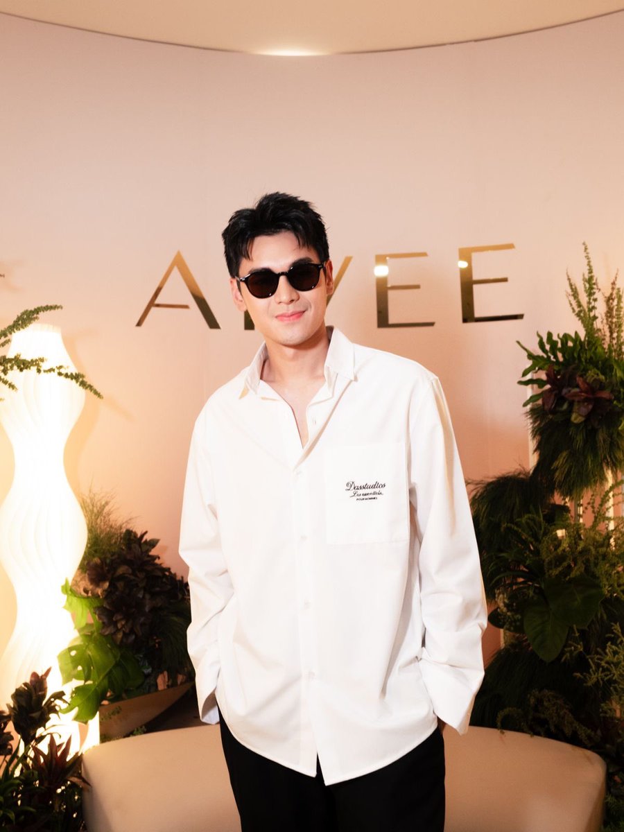 Sparkle GMA Artist Center tweet media