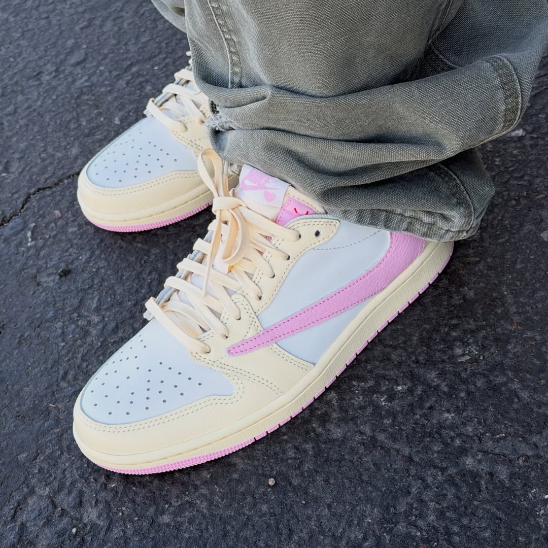 sdmlinks's tweet photo. 🌵👀 Novos Air Jordan 1 Low OG x Travis Scott serão lançados em 22 de maio. https://t.co/VqZLNc3ITP