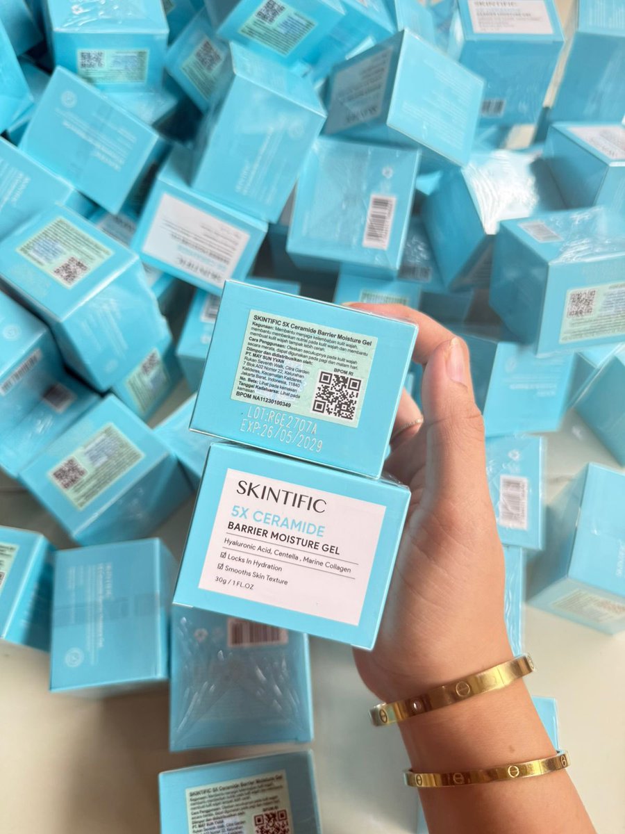 *SKINTIFIC 5X CERAMIDE BARRIER MOISTURIZER GEL 30G* 
exp 2029 label produksi terbaru sama dengan officialnya🌟

1pc: *75.000/pcs*
2pc: *70.000/pc*
