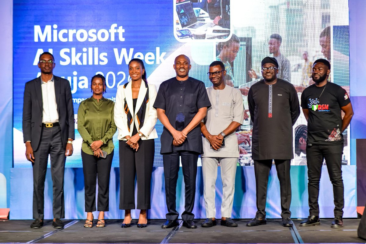 dsn_ai_network's tweet image. At the ongoing AI Skills Week in Abuja, the RegTech Hackathon has delivered exactly what the ecosystem needs right now - practical, AI-driven solutions tackling regulation, compliance, and governance in Nigeria.

Out of 200+ submissions, 13 teams advanced to the build phase. From