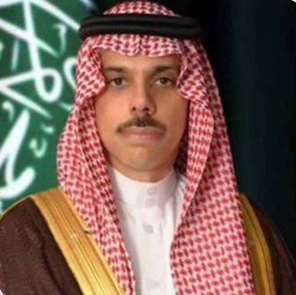 وزير الخارجية يتلقى اتصالا هاتفيا من وزير خارجية كوبا بحثا خلاله تطورات المنطقة وناقشا عدد من الموضوعات ذات الاهتمام المشترك 