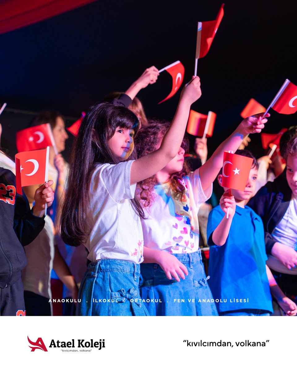 AtaelKoleji's tweet photo. Bu anlamlı günde sahne alan öğrencilerimizin enerjisi, özgüveni ve mutluluğu hepimize umut verdi.

Emeği geçen tüm öğretmenlerimize teşekkür ediyor, gözlerindeki ışıkla yarınlarımızı aydınlatan sevgili öğrencilerimizi yürekten kutluyoruz. 🇹🇷🌟

#AtaelKoleji #23Nisan https://t.co/pFoii1swdL
