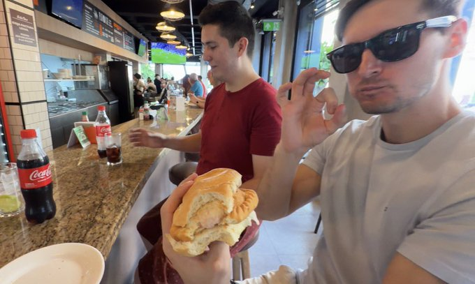 Pato Bonato tweet media