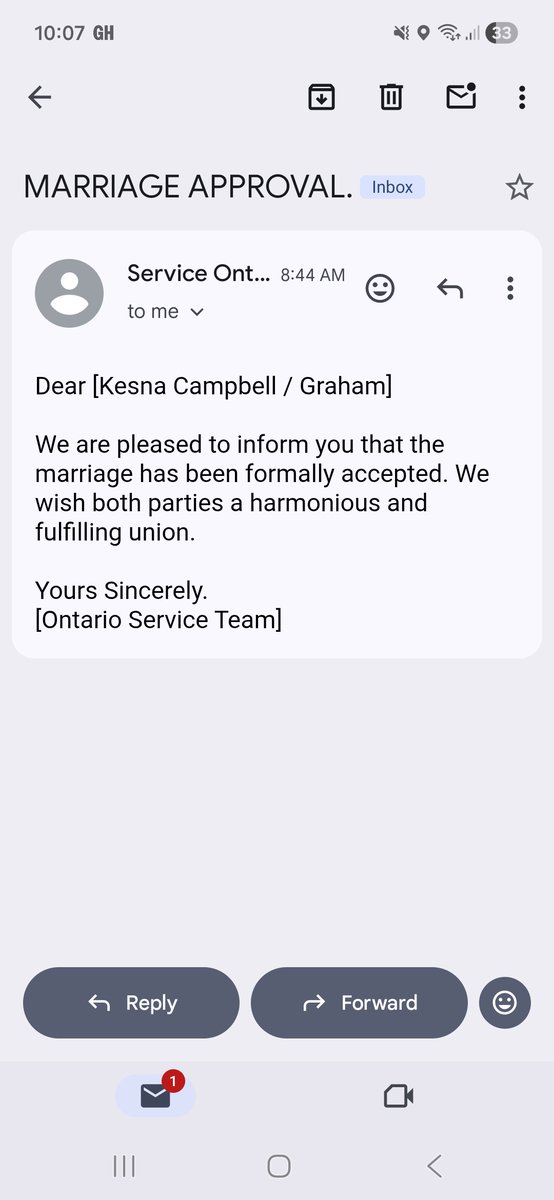 Keszzopiaa's tweet photo. Married to @Drake https://t.co/NmRmWue1Sy