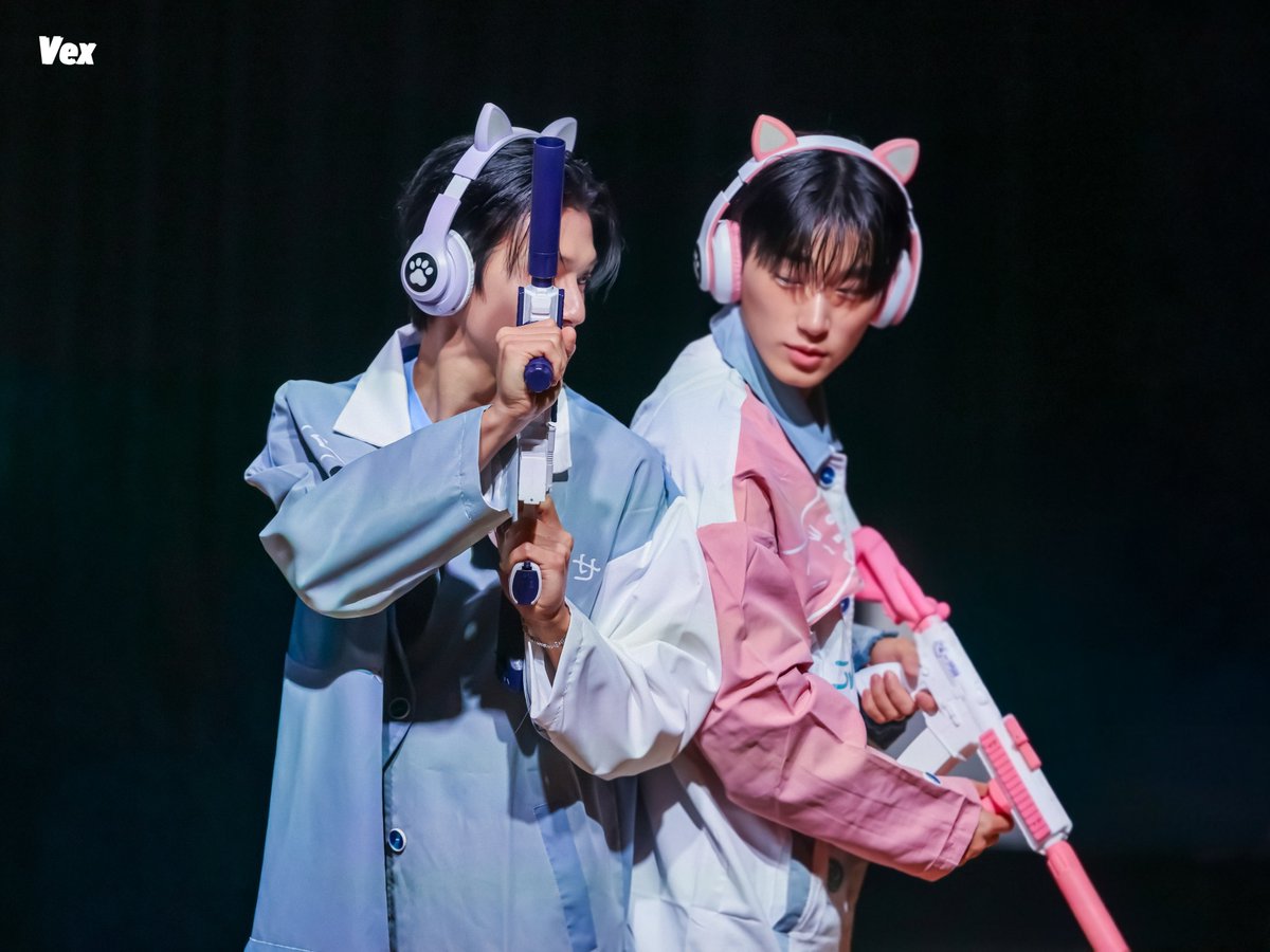 𝙑𝙚𝙭 tweet media