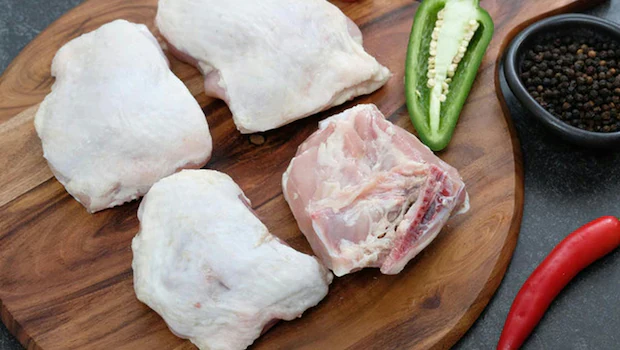 NDTVFood's tweet image. Bone-In vs Boneless: Which Type Of Chicken Is Better For Your Biryani?
food.ndtv.com/food-drinks/bo…
#bonein #boneless #chicken #biryani