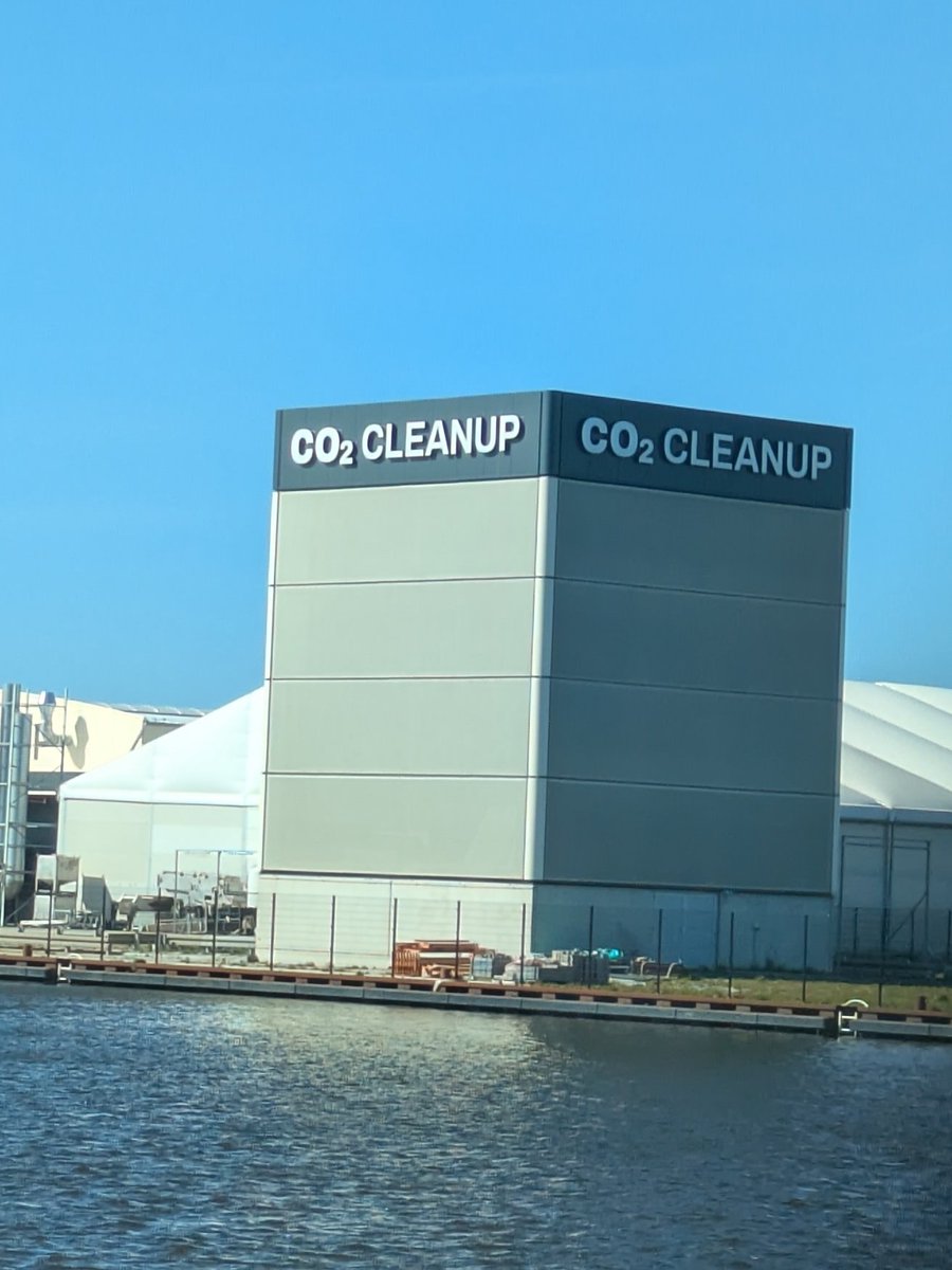 M𝚘lecuIar Monculus || Follow my art account! tweet media