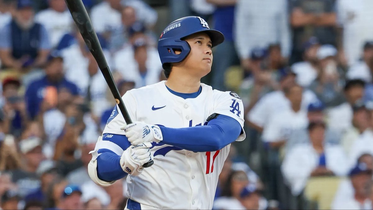 discussbaseball's tweet image. 89 AB, 5 HR, 11 RBI, .854 OPS, SB, 4 2B, 24 IP, 12 H, 1 ER, 25 K, 0.38 ERA, .141 BAA. Unreal.