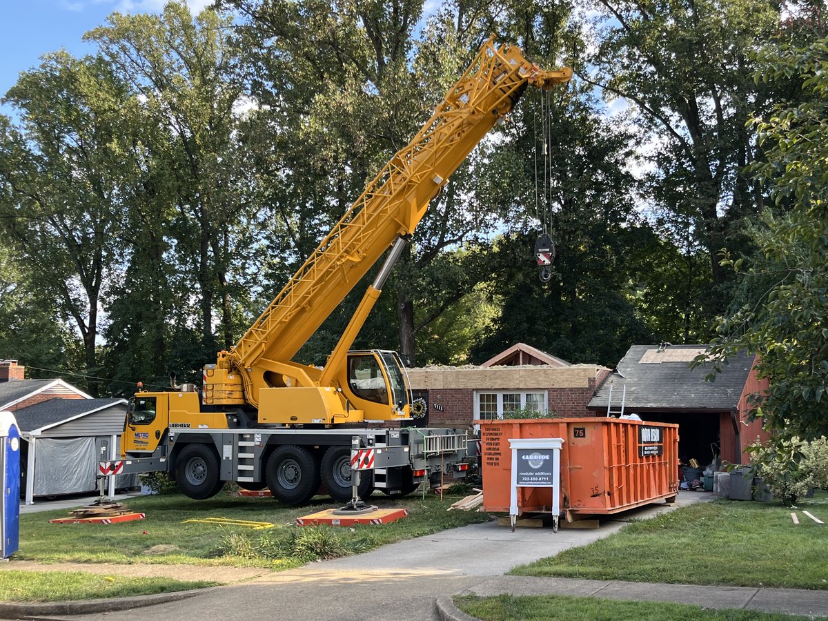 CarbideConstr's tweet photo. Is your home a good candidate for a modular addition? It should meet these 3 criteria:
1. The design needs to meet local building and zoning code regulations.
2. The foundation needs to be able to support the new addition.
3. The land must be accessible by crane and crew. https://t.co/03GCghjRfU
