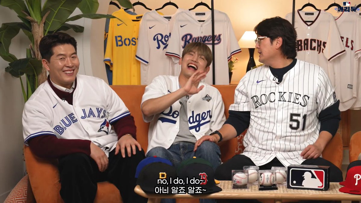 𝑨𝟐 tweet media