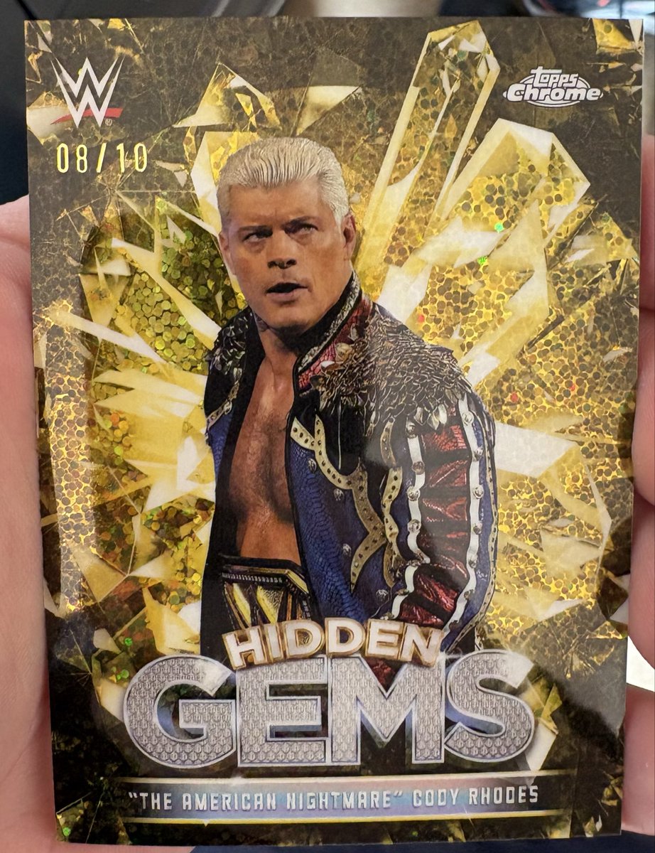 2002Dcfc's tweet image. Does anyone know or can point me in the direction of someone that would know what this WWE topps chrome 2026 Hidden Gems Cody Rhodes card is worth?

@CardPurchaser @Topps 
#WWE #topps