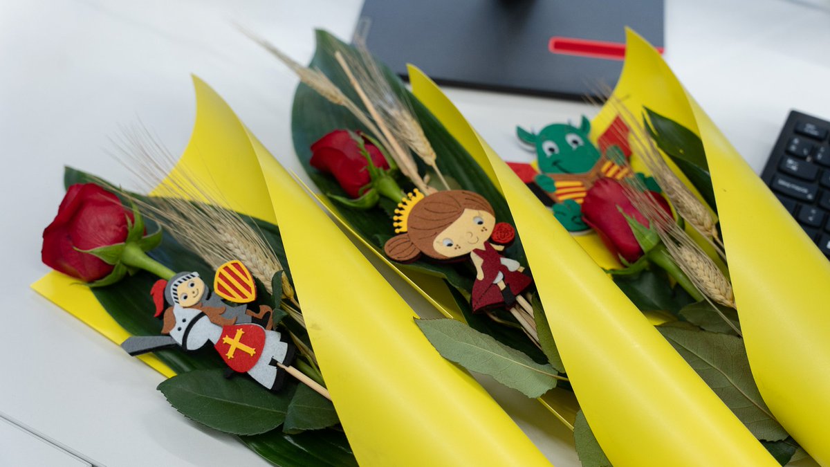 vidrafoc's tweet photo. Desde Vidra Foc os deseamos un feliz #DíaDeSantJordi.
Celebramos un año más esta festividad tan especial rodeados de #Cultura y #Tradición.

Feliz Sant Jordi a todos nuestros clientes y colaboradores.🌹 https://t.co/YvqWxSOSdM