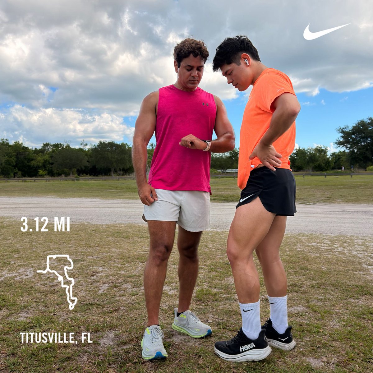 JROD1618's tweet image. Run. Sweat. Repeat. Together.  #RunnersOfX #GayRunners #FitnessGoals #CoupleGoals #NikeRunClub