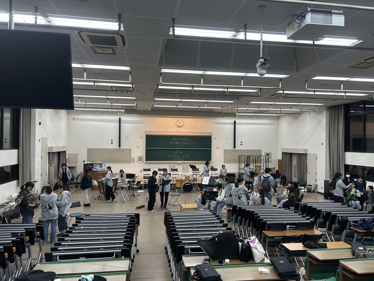 AzabuWind's tweet photo. 本日は新歓コンサート&amp;楽器体験2日目でした！
お越しくださった方々本当にありがとうございました😊
新歓コンサート両日ともたくさんの方に来ていただき、とても嬉しかったです！
↓ https://t.co/dko5rOMklC