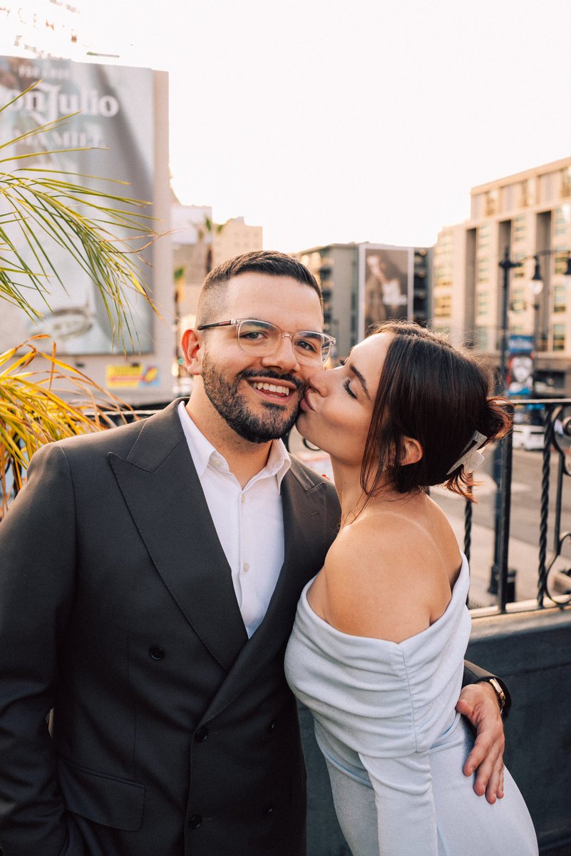 CouRageJD's tweet image. 32 years old today!

Genuinely one of the most fulfilling and greatest years of my life. More present and pushing myself to achieve things I could’ve never imagined.

Excited to be entering a new chapter as a creator. Thank you for the love as always.

More life!