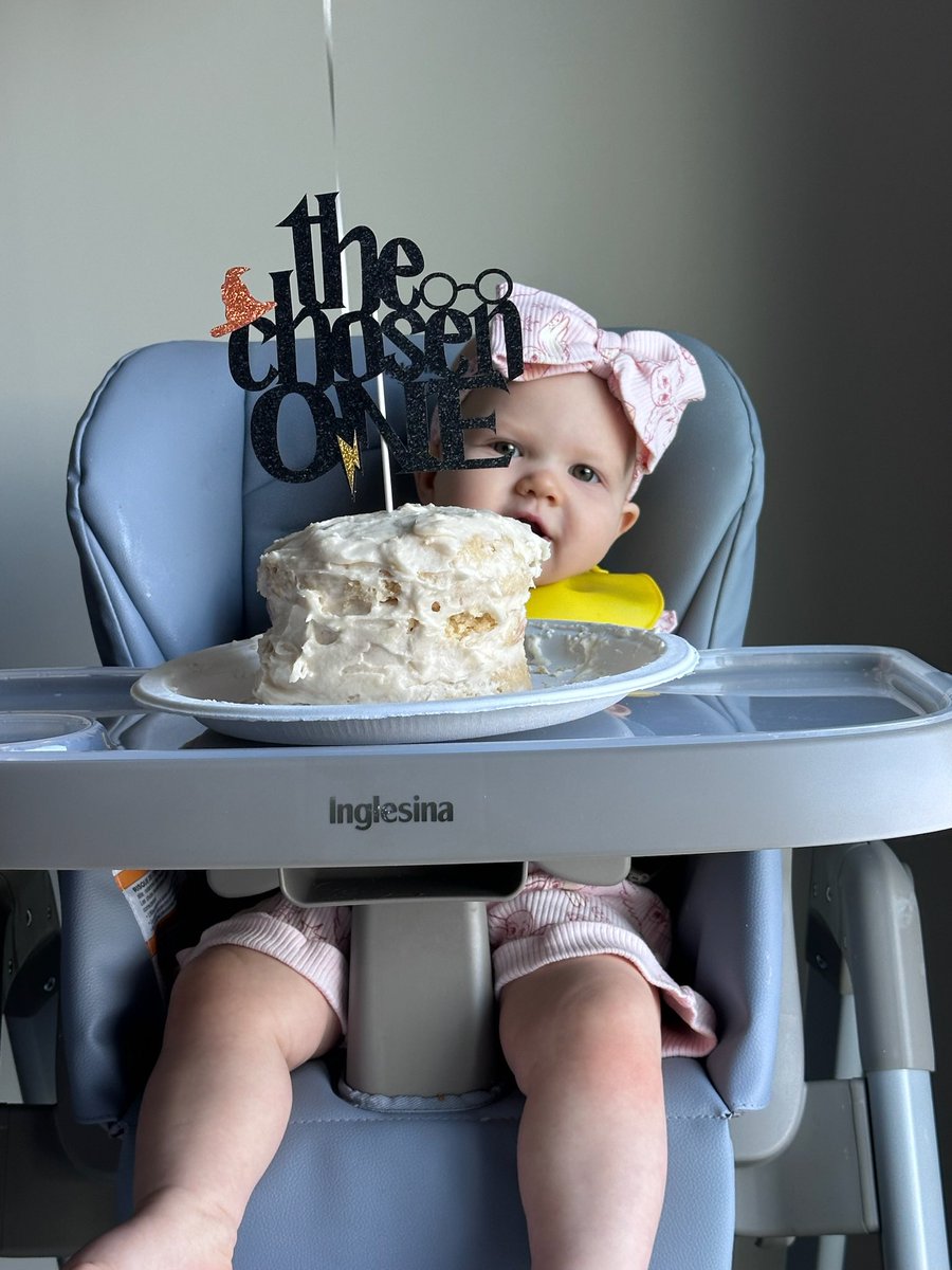 Sarah Roberts tweet media