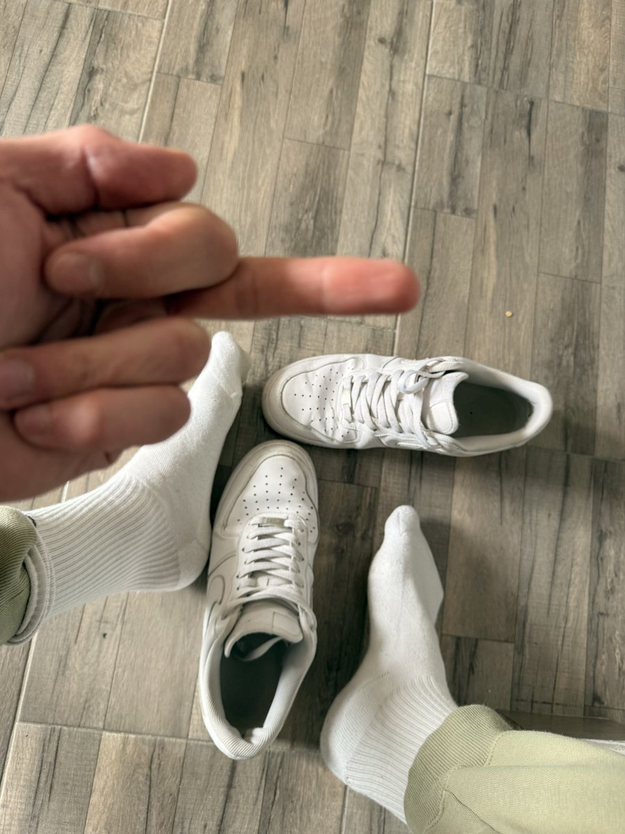 masterM_Cash's tweet photo. New Master here! 
Rt if you need draining! 

#cashdom #cashslave #findom #cashgay
#cashslut #cashfaggout #paypig #cashpig https://t.co/Ldu2VB1XOL
