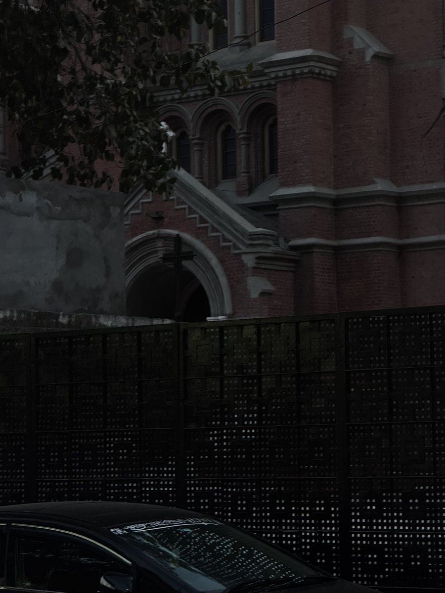 من بدبخت tweet media