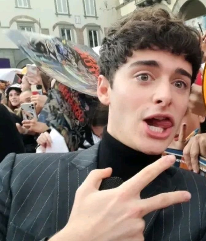 𝑤𝑖𝑙𝑙𝑏𝑦𝑒𝑟𝑠𝑝𝑎𝑖𝑛𝑡𝑖𝑛𝑔 tweet media