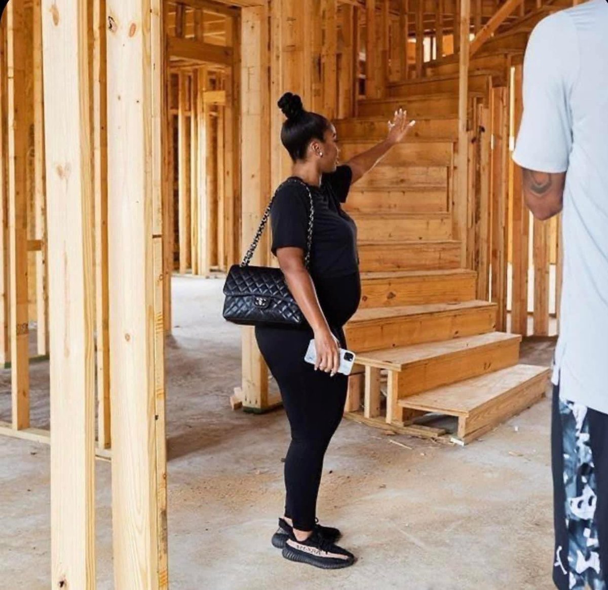 LLONER 🦅🪐 tweet media