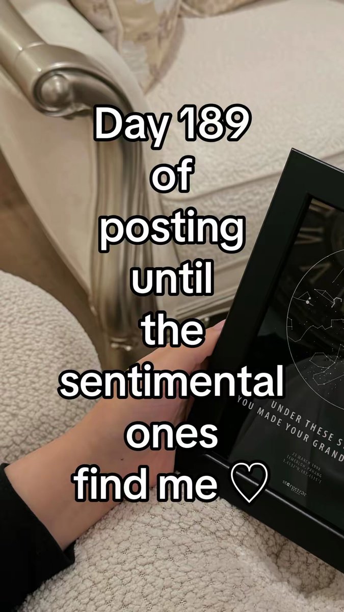 astargeizerpro's tweet image. Day 189 of posting until the sentimental ones find me ♡ 

A night where the universe made space for you, where everything aligned just enough for your story to begin exactly as it should. The stars didn’t just shine—they welcomed you

#custommade #sentimental #giftideas #starmap
