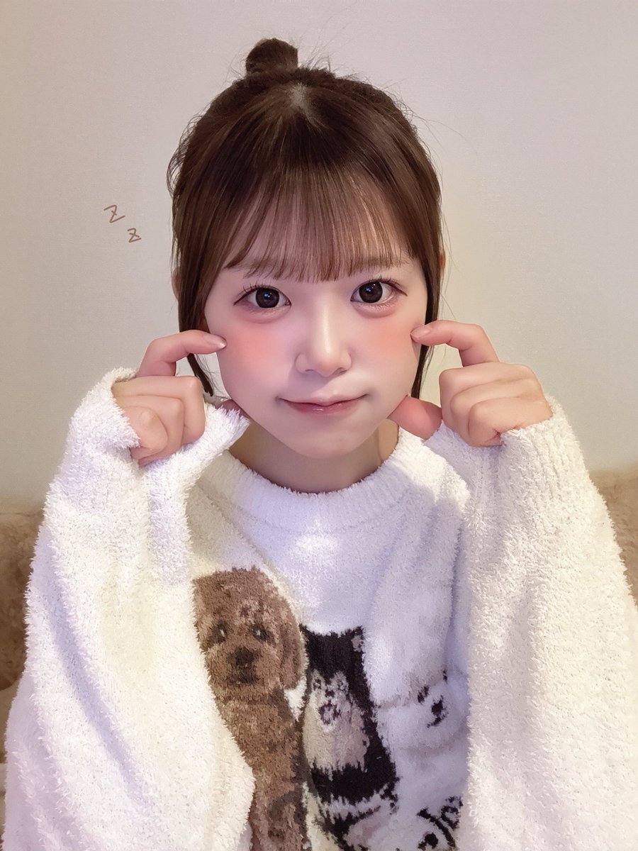 あいな(カラフルスクリーム) tweet media