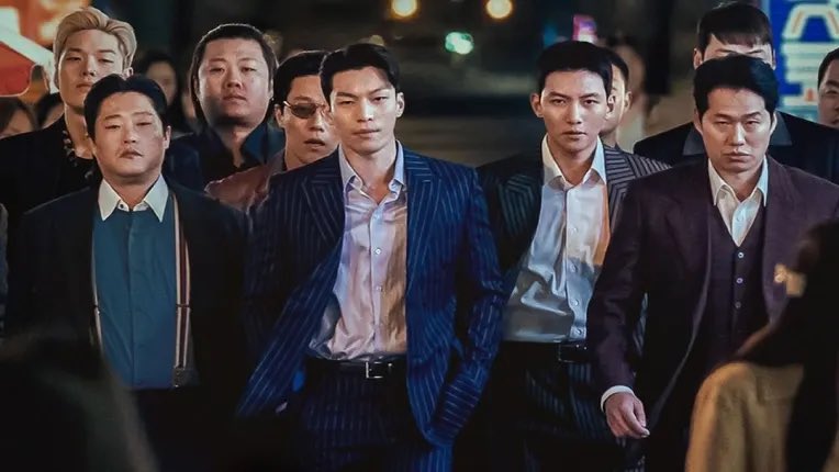 nora 😼 tweet media