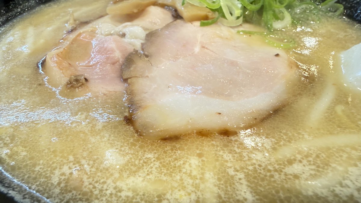 オゴポコ｜福岡超ラーメンナビ→全国遠征。 tweet media