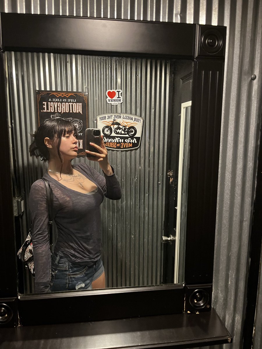 jasmine chobani 💭 tweet media