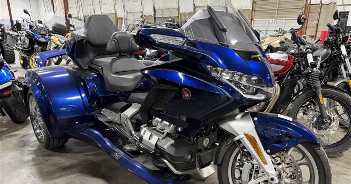 npauctions's tweet image. Bikes, Bids and Buys! The Denver Auction is ready for all bidders. 🚍🏍🚤 #NPAuctions #NPA #motorcycles #auctions npauctions.com