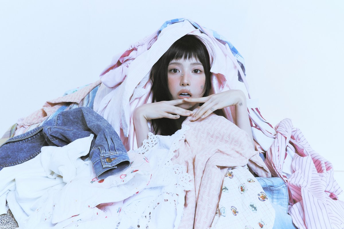 Love—once it grows, it won’t stay hidden.
#지우 #JIWOO

NMIXX 5th EP “Heavy Serenade”
➫ 2026.5.11 6PM (KST)

🎼 Pre-Save &amp; Pre-Add &amp; Pre-Order
NMIXX.lnk.to/HeavySerenade

#NMIXX #엔믹스
#HeavySerenade
#NMIXX_HeavySerenade