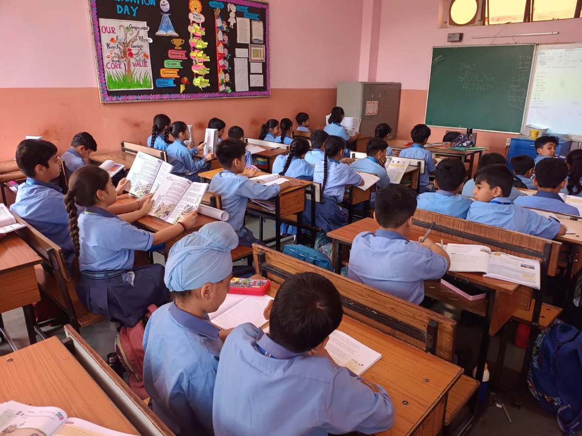 Maharaja Agarsain Public School tweet media