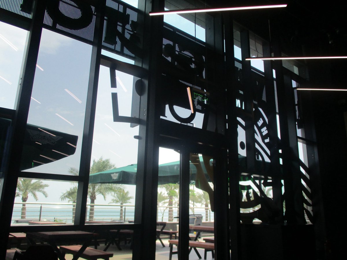 𝓵𝓪 tweet media