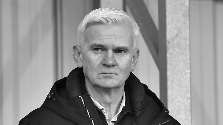 Boże o co chodzi??!!!!🥺🥺🥺

Zabierasz dobrych ludzi z tego świata, a stary komuch, który niszczy nam życie ma się świetnie 🥺