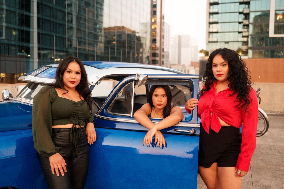 pecanstreetfest's tweet photo. We’re getting ready for The Tiarras at the Pecan Street Festival presented by Thomas J. Henry! Catch their powerful sound, contagious energy, and standout musicianship live on the Covert Beecave Stage this 05/10. Don’t miss it friends! https://t.co/wARZ1zE3Nx