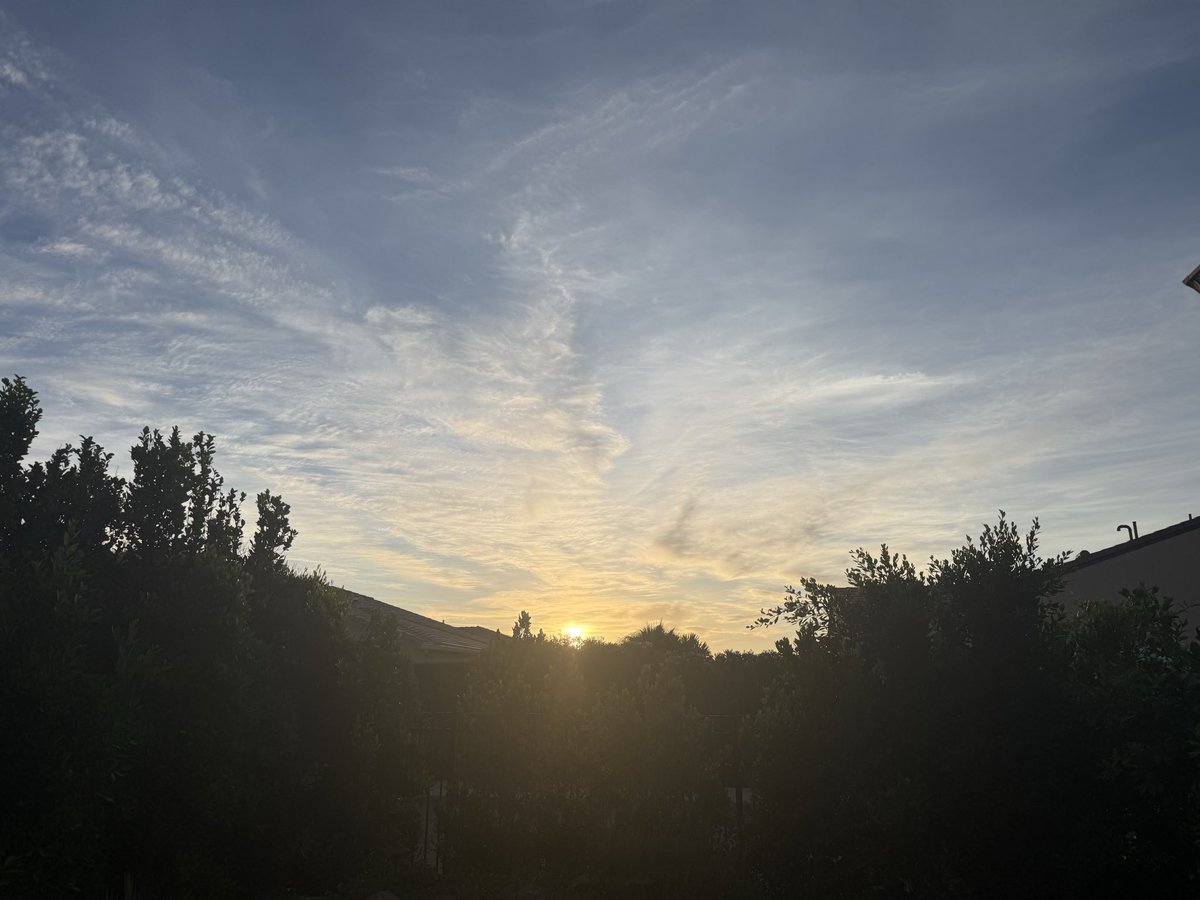 Julemeyer107's tweet photo. @BGatesIsaPyscho AZ being sprayed with poison all night &amp; day. Eyes watering, head feels like it’s blowing up.  STOP 🛑 THIS !! @WhiteHouse #BanSAI @RobertKennedyJr @epaleezeldin #BanHAARP #BanGeoEngineering #TheDimming #Genocide #ClimateChangeHoax #Poison https://t.co/8hzsiIQbIe
