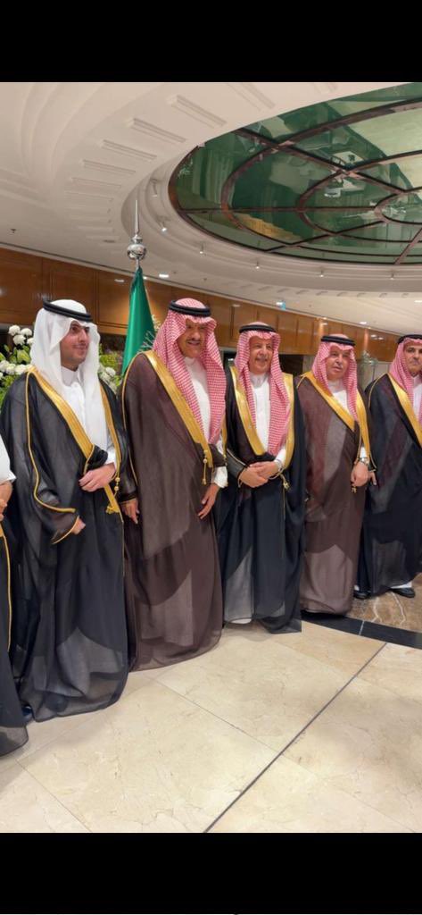 بكل معاني الفرح والمحبة يسعدني أن أبارك 
لصاحب السمو الأمير فيصل بن سعود بن عبدالرحمن بن عياف آل مقرن زواجه من ابنة الصديق العزيز سعادة الدكتور عبدالرحمن بن حسن بن عبدالله آل الشيخ.
نسأل الله أن يبارك لهما وعليهما وأن يجمع بينهما في خير ويرزقهما الذرية الصالحة. 
<a href="/grneat/">د.عبدالرحمن آل الشيخ</a>