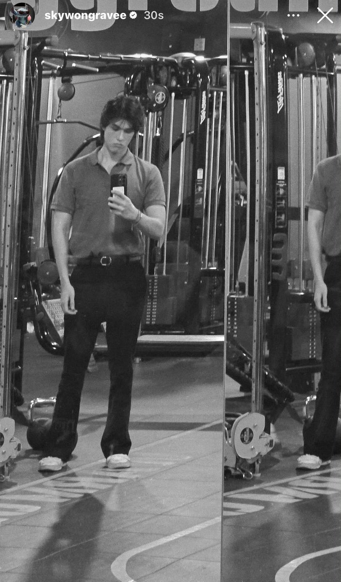 𝙢𝙞𝙢𝙚𝙬 tweet media