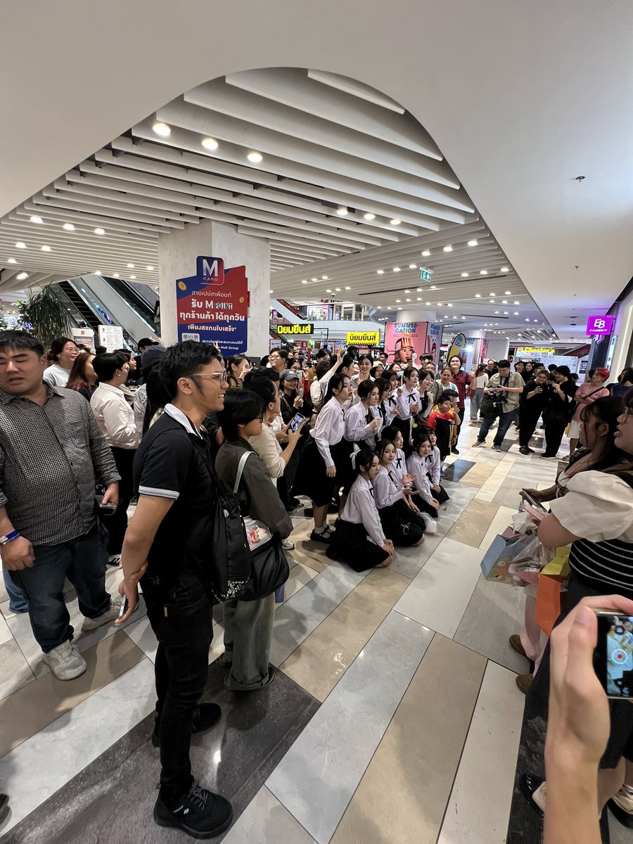 ไม่ใช่พัต ૮₍˶◜◡◝˶₎ა #เด็กออท tweet media