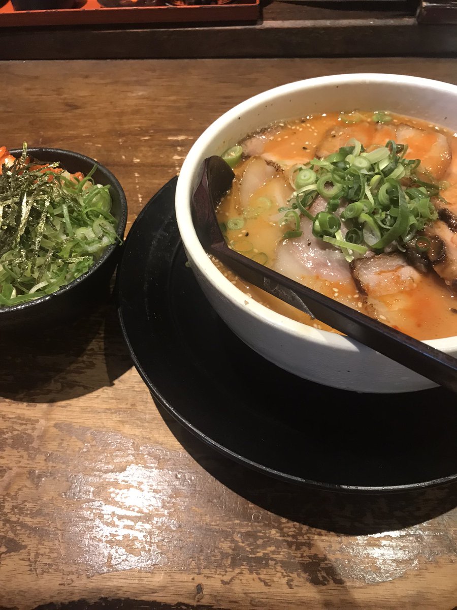 文里ヤチヨ@新人Vtuber🐧 tweet media