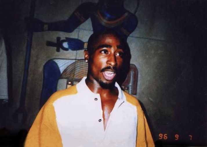 2Pac Charts tweet media