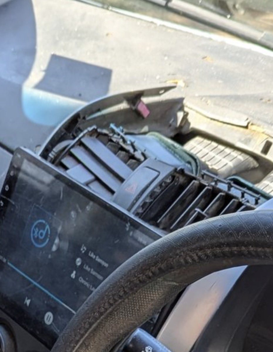 eQ O'dala tweet media