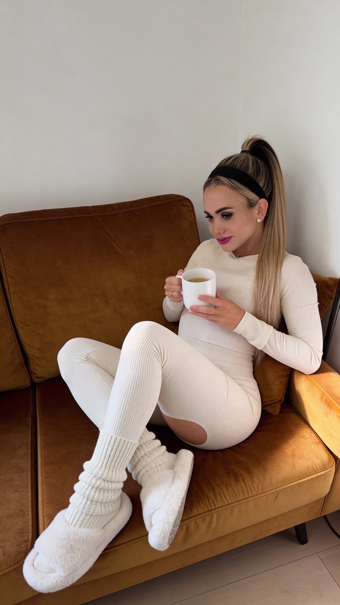 Mary🏳️⚧️ tweet media