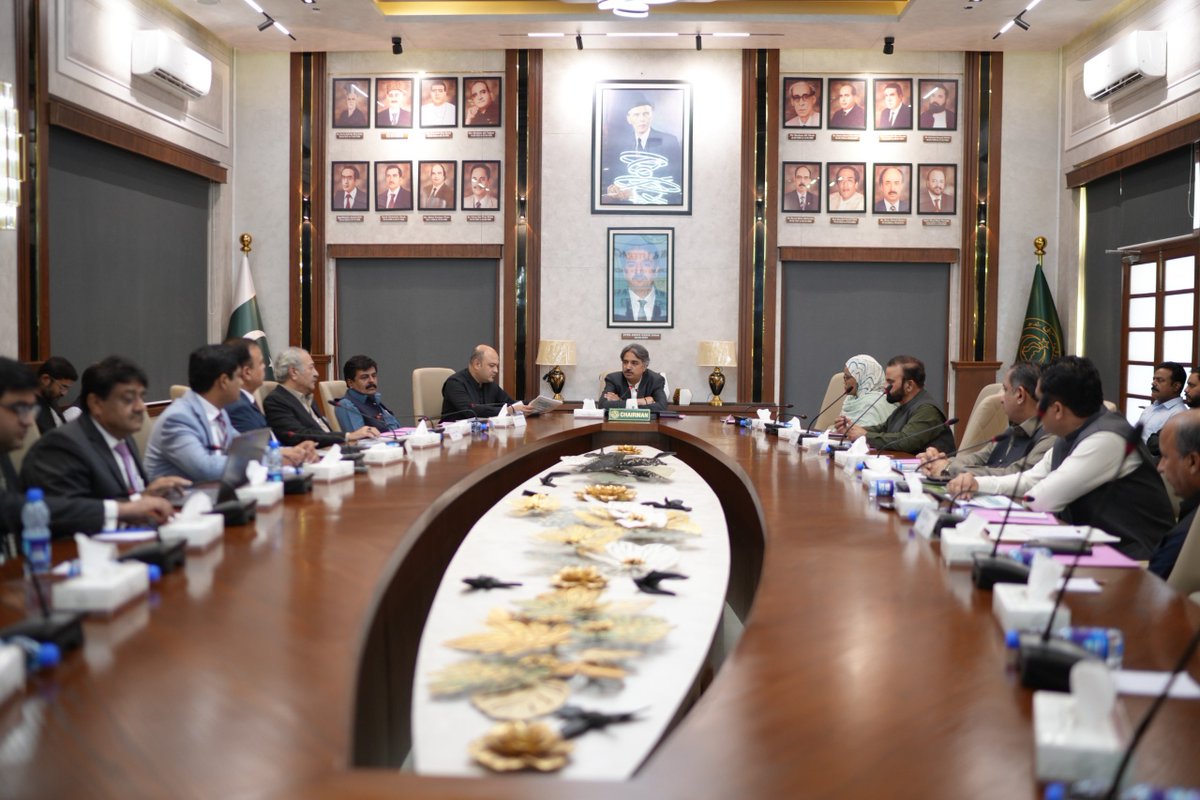 Provincial Assembly of Sindh tweet media
