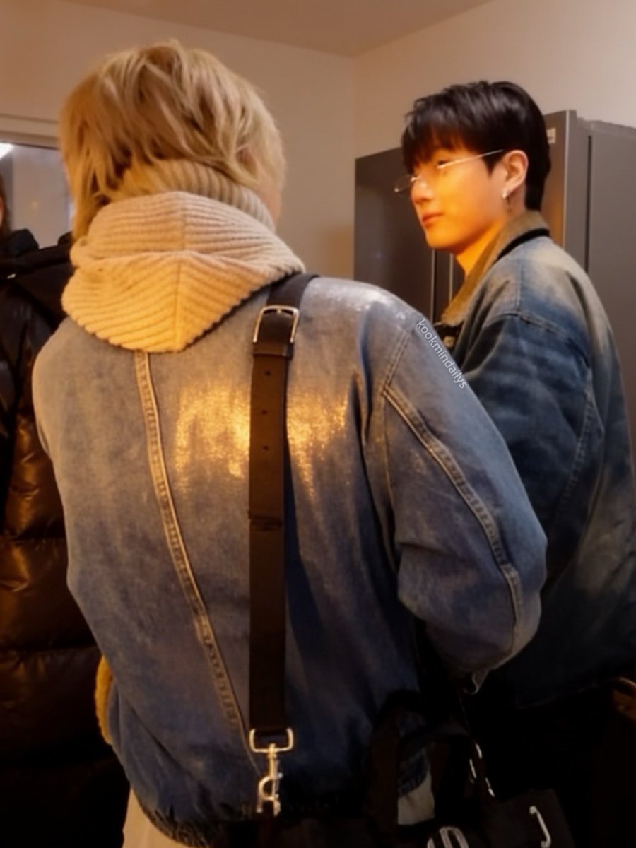 Anny 13🌙 tweet media