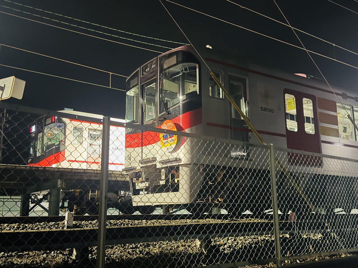 もちだんご tweet media