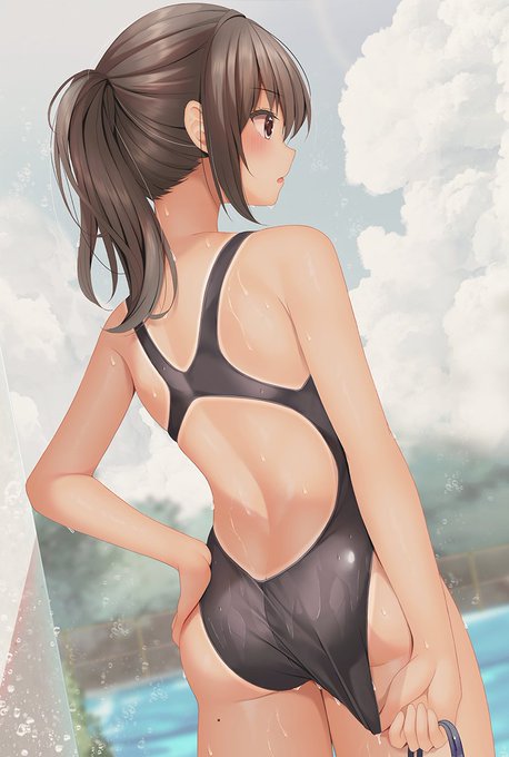 日焼け跡がある水泳部の部長さん