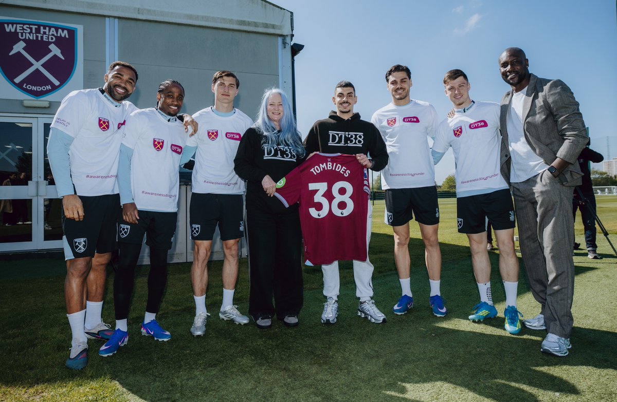 WestHam's tweet image. Supporting the DT38 Foundation ahead of Saturday's awareness match against Everton ❤️